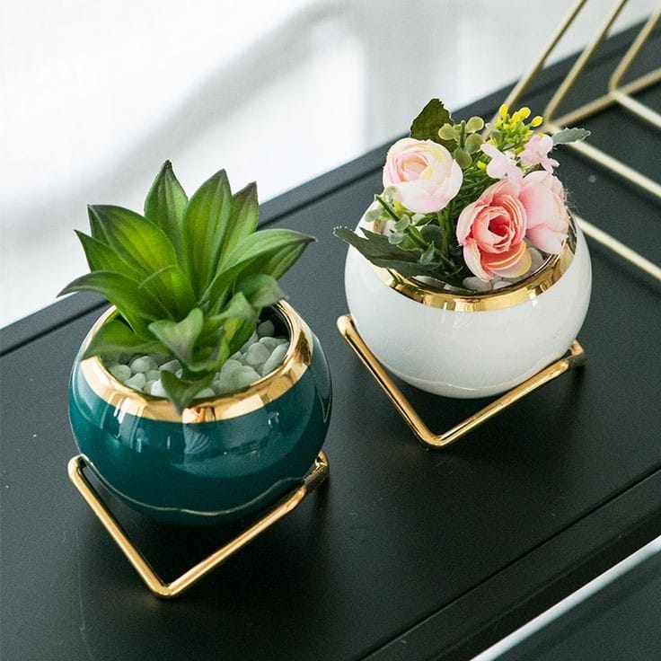 Adore Apple Shape Metal White & Gold Planter (Set of 2) - Adore & Décor
