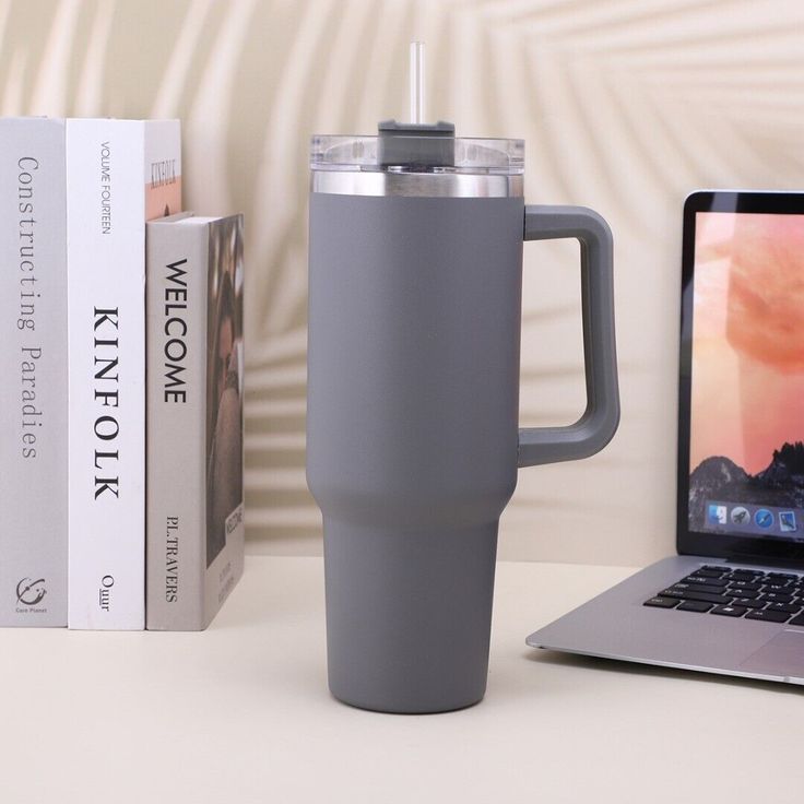 Adore Hydrations tumbler with reusable straw - Adore & Décor