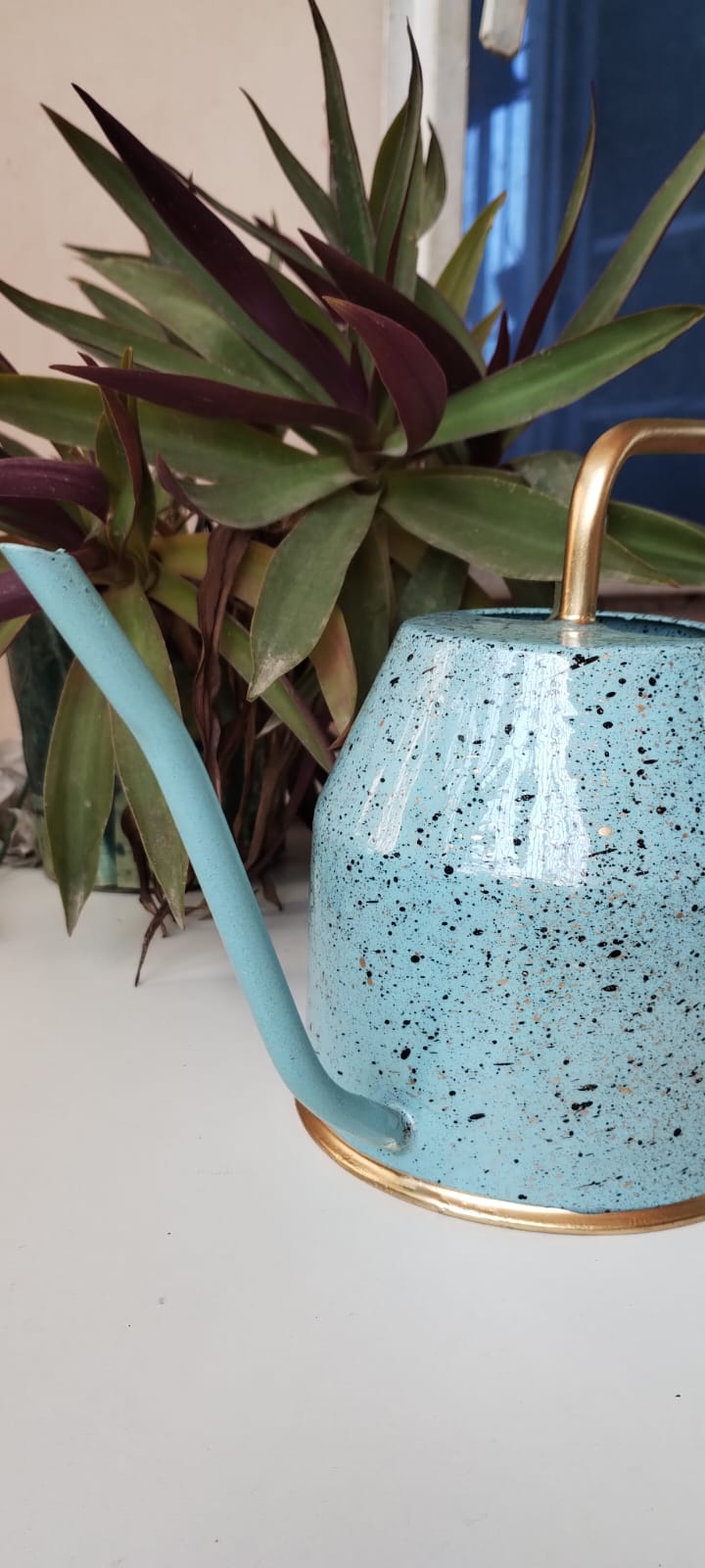 Adore Minimal prints watering can - Adore & Décor