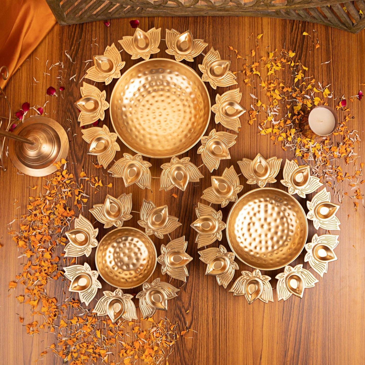Adore Phool kamal urli (set of 3) - Adore & Décor