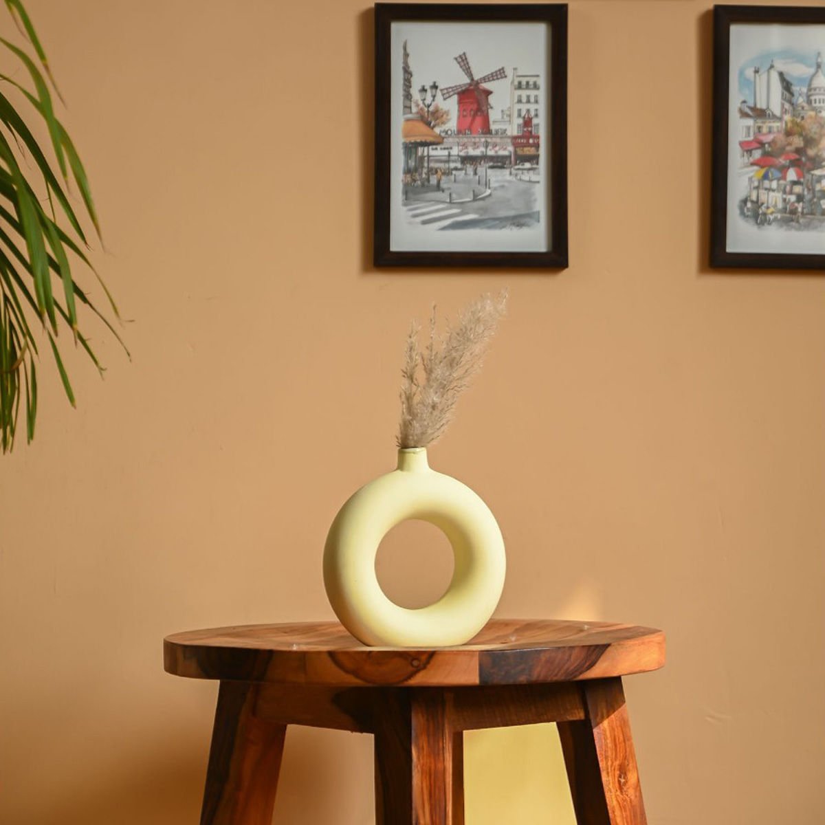 Adore Round Donut vase - Adore & Décor