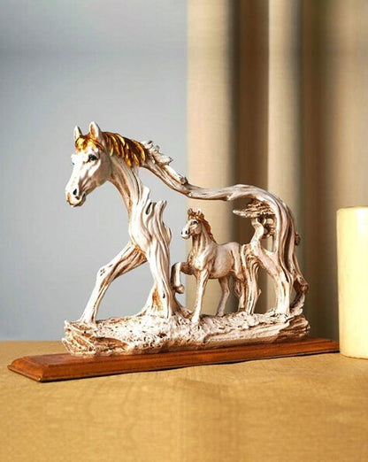 Adore Good luck vastu horse