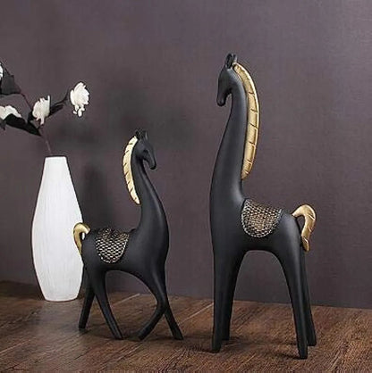 Adore 7 Elegant horse set - Adore & Décor