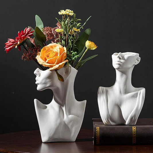 Adore bold lady vase - Adore & Décor