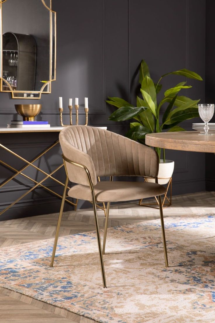 Adore Corporate seater [single] - Adore & Décor
