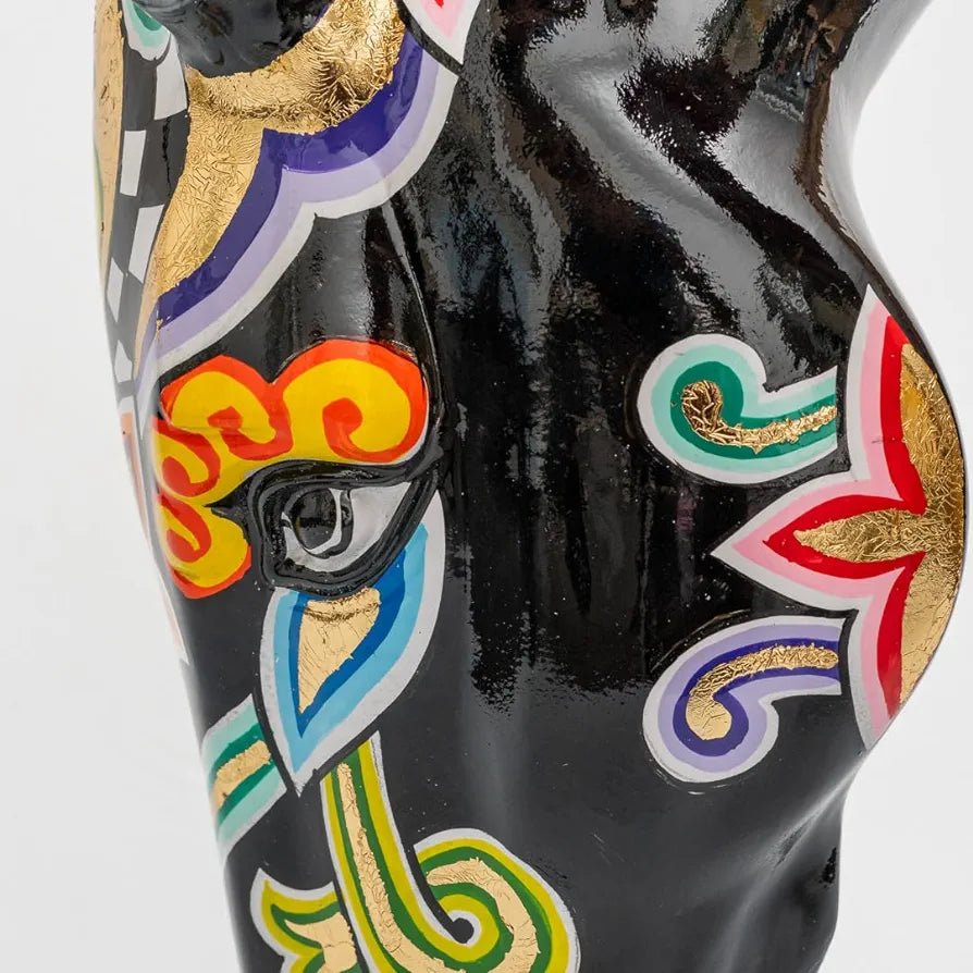 Adore luxe black bold horse - Adore & Décor