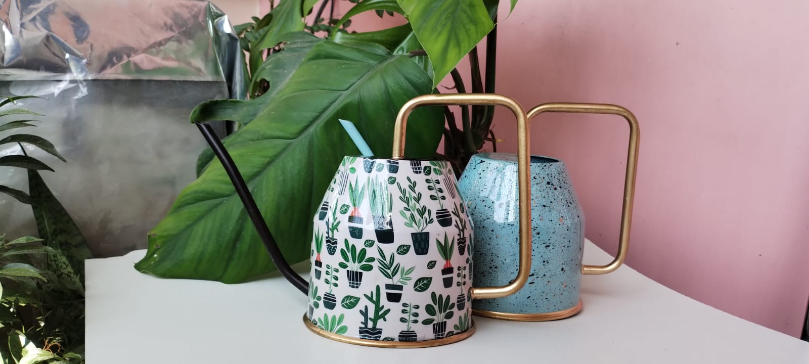 Adore Printed watering can - Adore & Décor