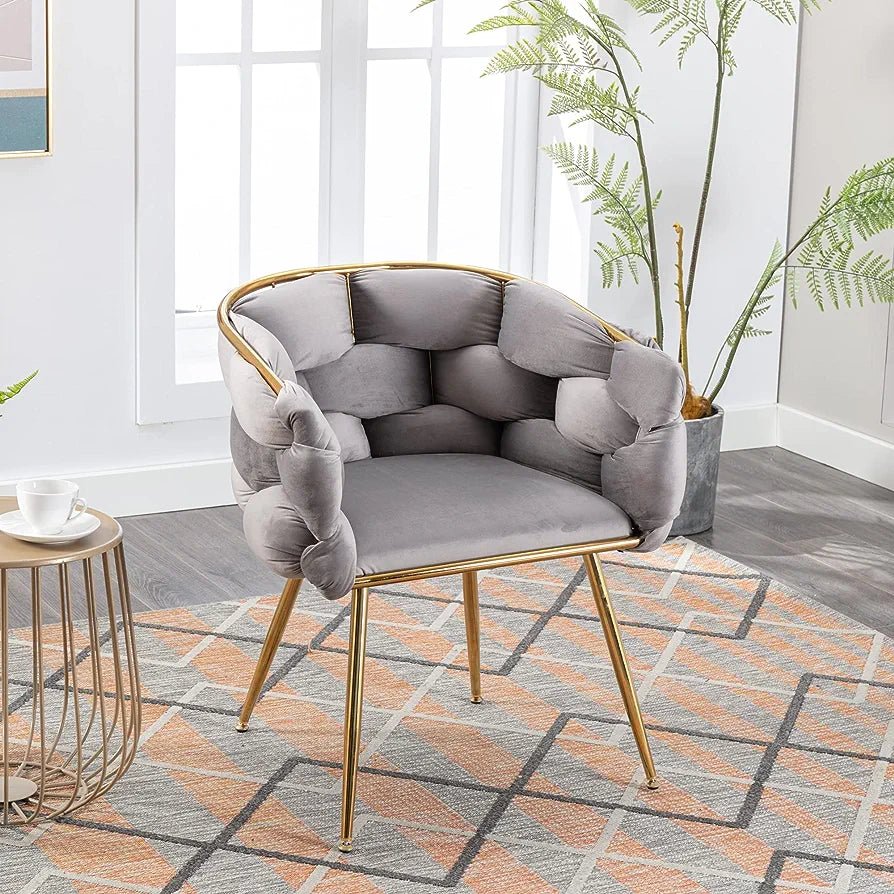 Adore Puffed walls seater - Adore & Décor