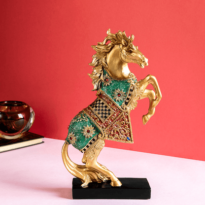 Adore royal chariot horse decor - Adore & Décor