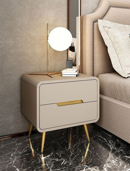 Adore thinkpad side table - Adore & Décor