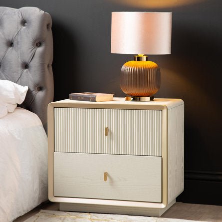 Adore upper flutes side table - Adore & Décor