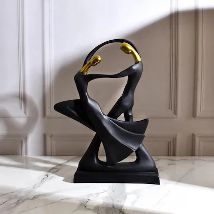 Adore Dancing couple (premium swiss ceramic)