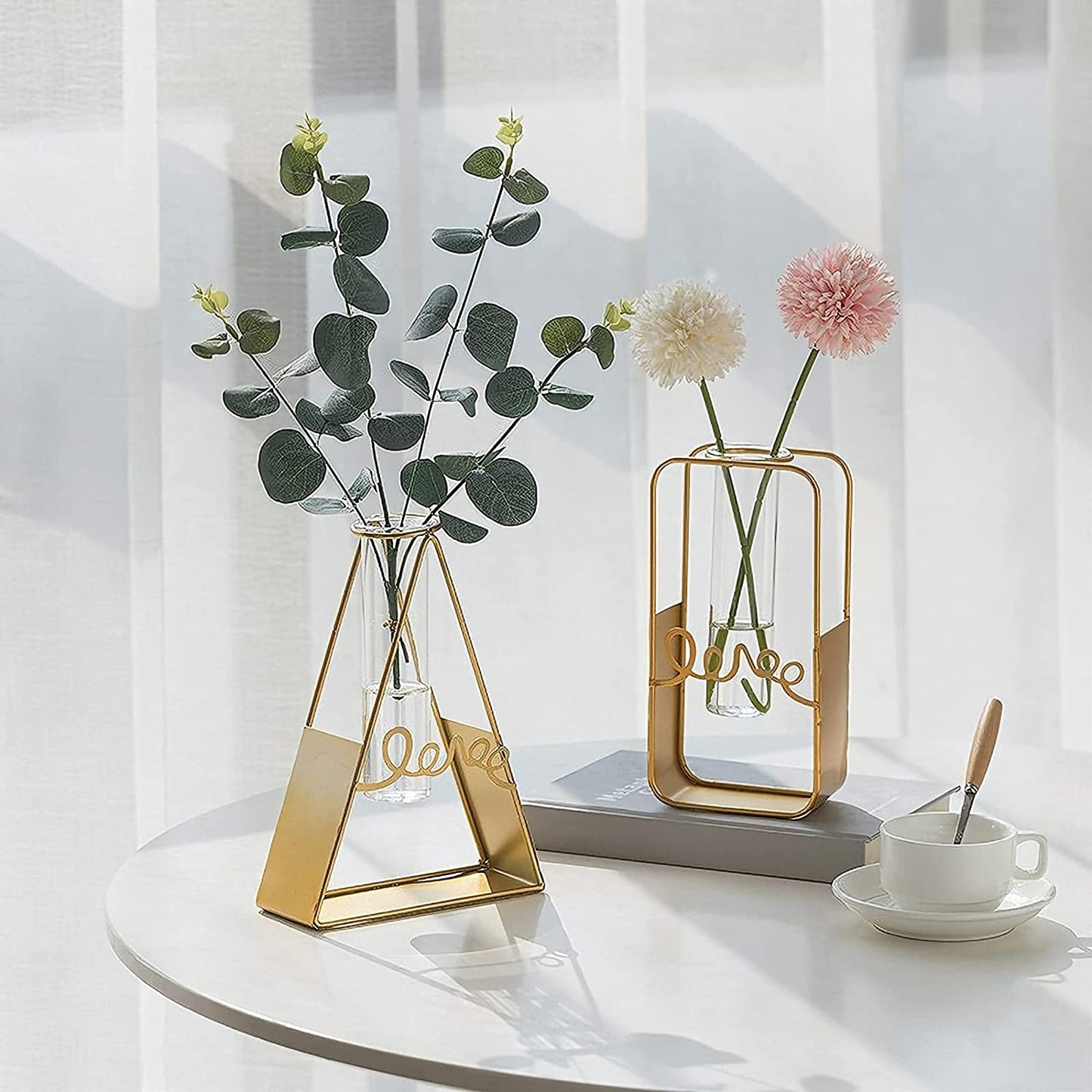 Adore Glass flower vase with metal stand