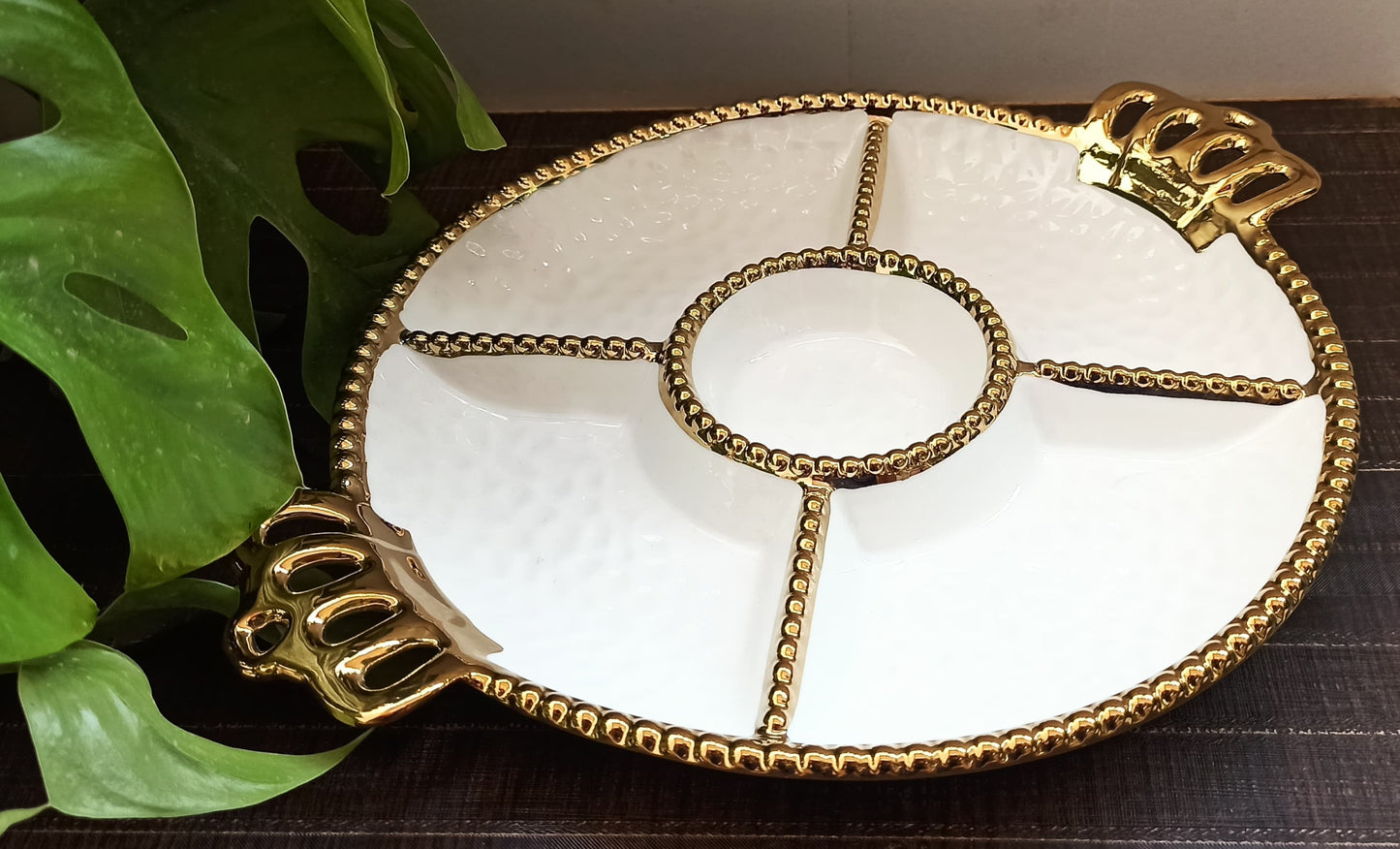 Adore festive serving tray