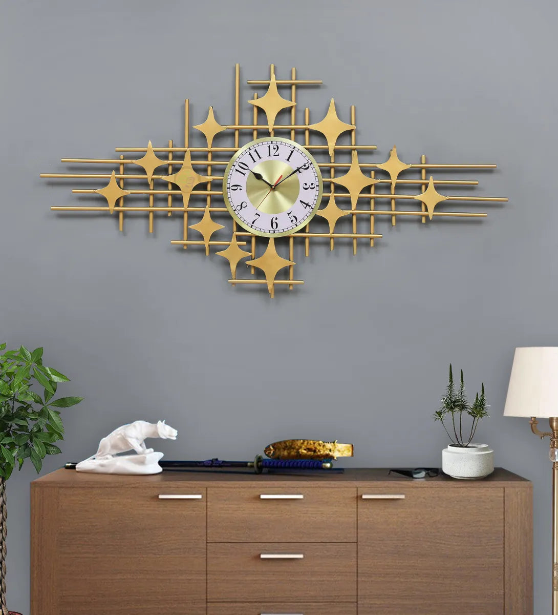 Twinkling starlight wall clock