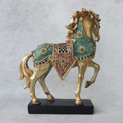 Adore royal chariot horse decor