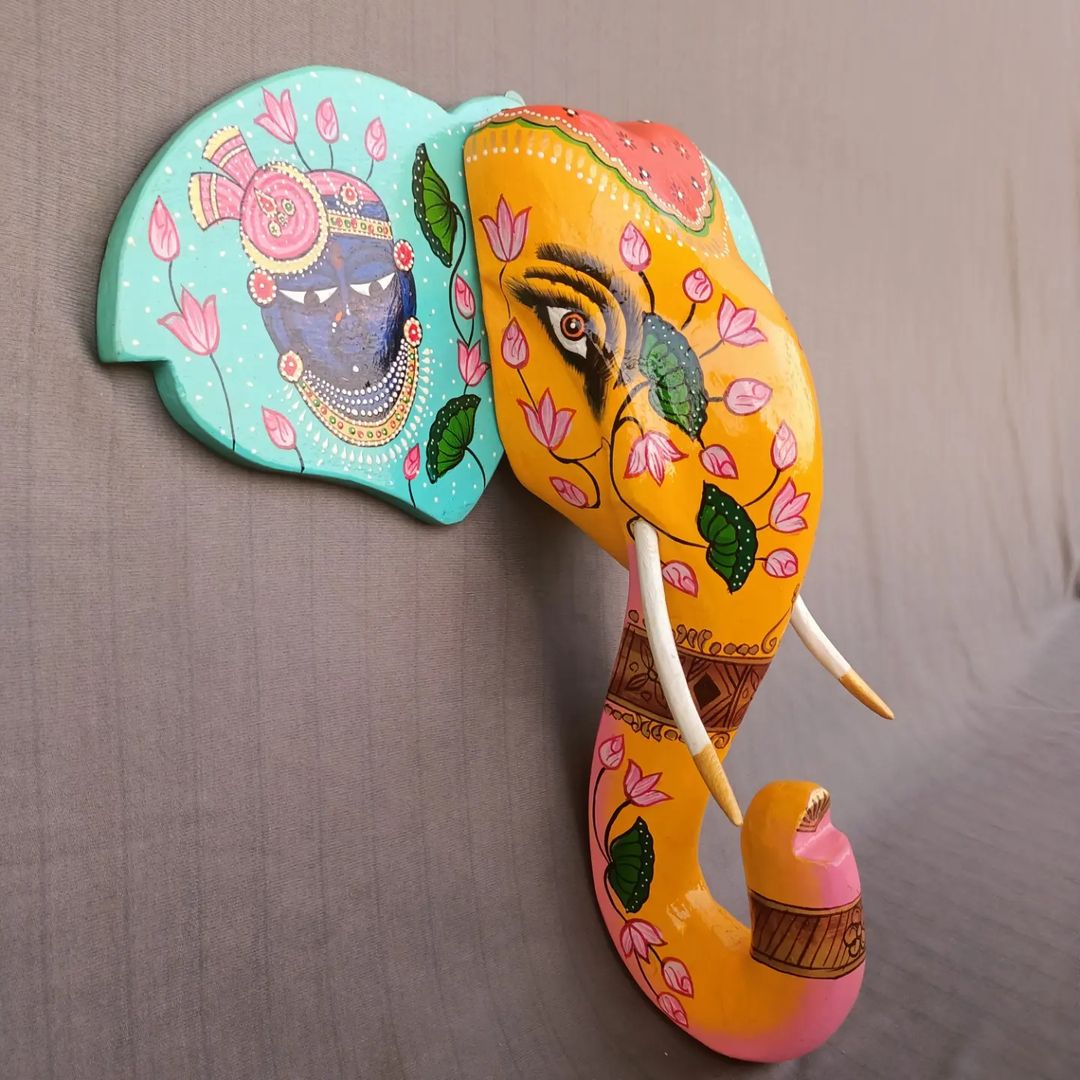 Adore Vinayak wooden hand-painted wall decor