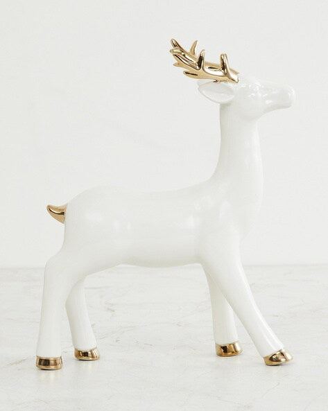 Adore stern male deer showpiece