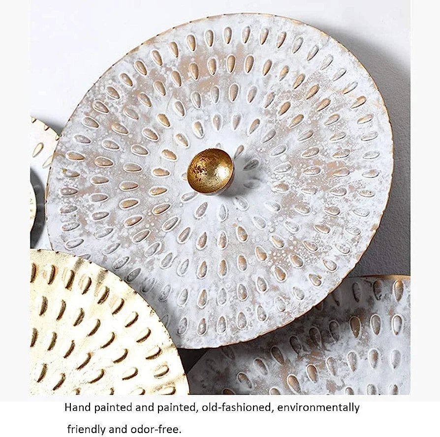 White and gold metal wall hanging - Adore & Décor
